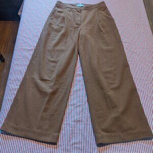 Elegant wide leg trousers